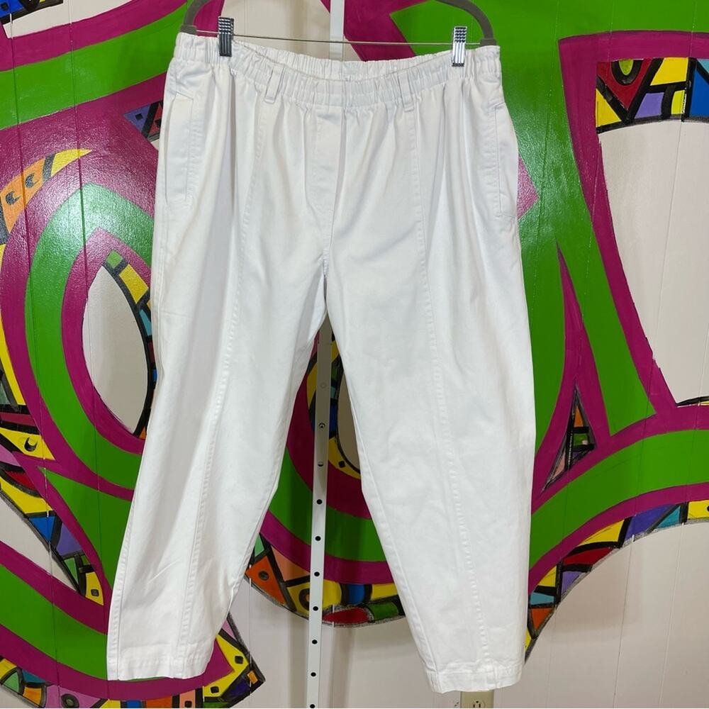 Roaman's, Elastic Waist White Jeans. Size 20W Petite. In excellent used cond!
